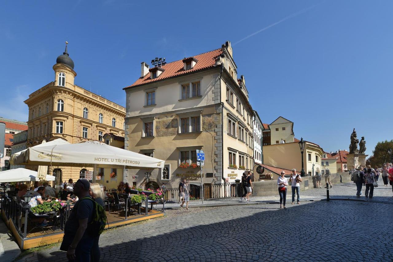 Hotel U 3 Pstrosu Praga Exterior foto